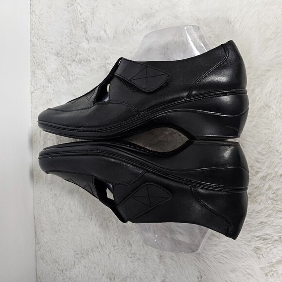 Thom McAn Hilliard Black Leather Wedge Mary Janes Size 10W - Picture 9 of 14